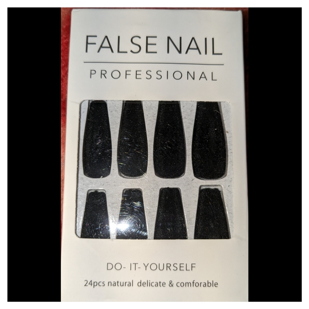 Black Velvet Fake Nails